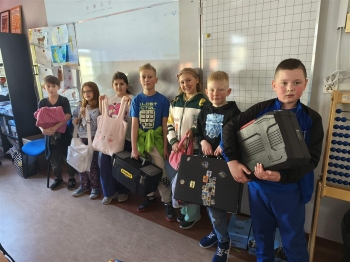 88c33498-04ba-4e4d-b28b-08899d6fce84 (1)