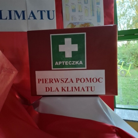 Kto ratuje jedno życie, ratuje cały świat